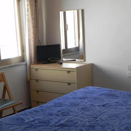 Fjby 2* カラゼッタ