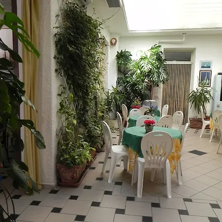 Fjby Hotel